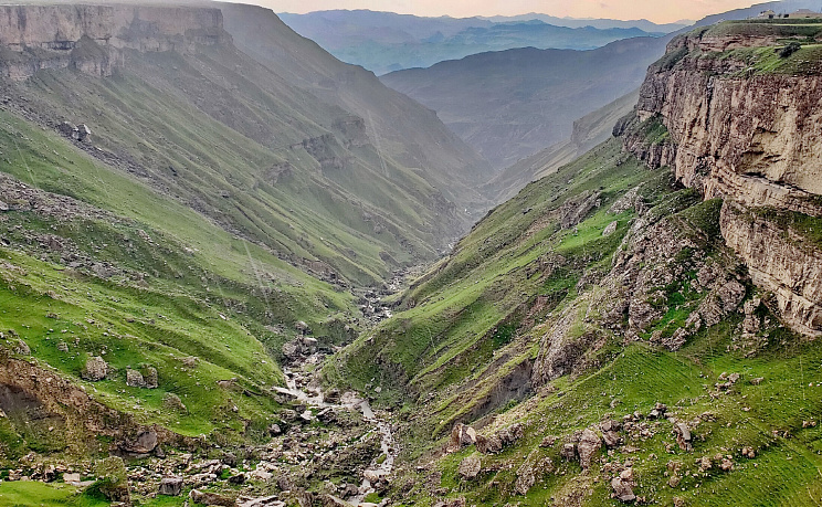 Хунзахский район: Водопад Тобот и Итлятляр, Карадахская Теснина, Плато Матлас, Каньон Цолотля,  - Изображение 1