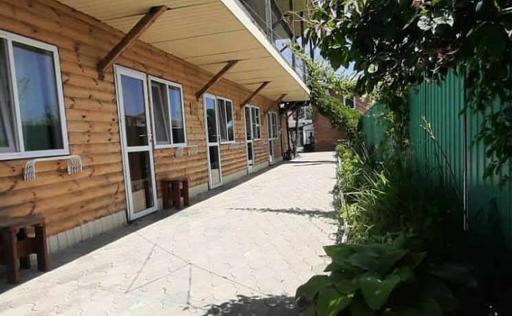 Гостевой дом АВРОРА, ст. Голубицкая - Изображение 0